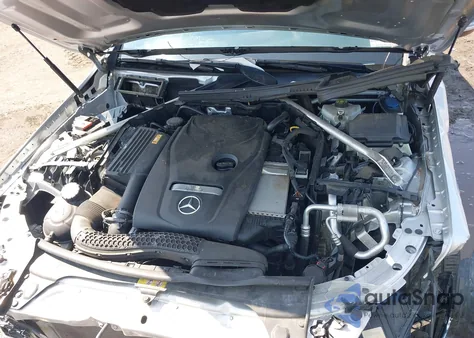 2017 Mercedes-Benz C 300 4Matic из США, поврежденный, VIN 55SWF4KB5HU207526